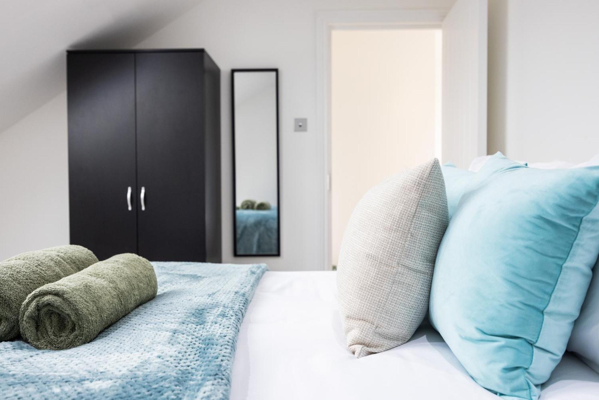 Beautiful 3-bed In Shepherd's Bush Апартаменты